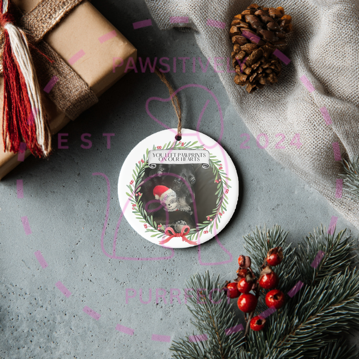 Custom remembrance bauble for dogs, cats, and cherished pets.