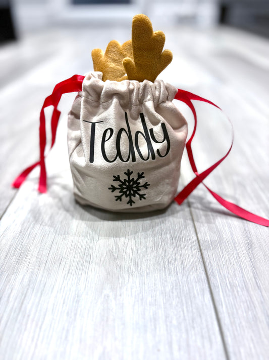 Personalised Christmas Reindeer Drawstring Bag | Perfect For Pets, Kids, Businesses