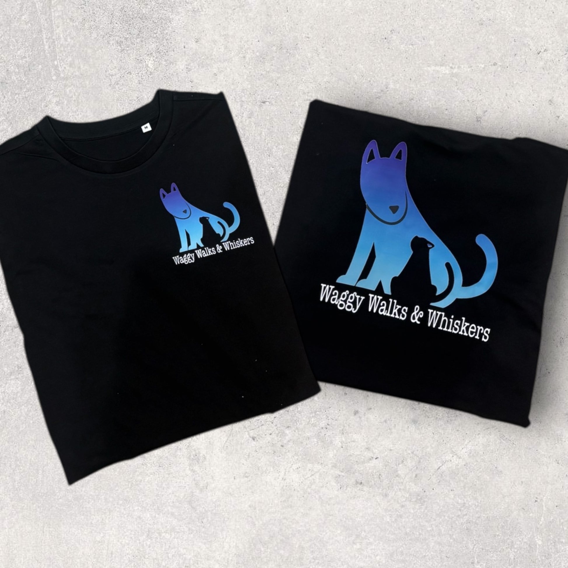 Our personalised T-shirt for professional dog walkers
